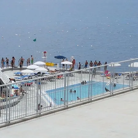 Tulipa View Apartament *