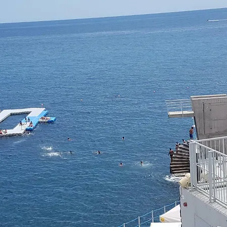 Διαμέρισμα Tulipa View Φουνκάλ